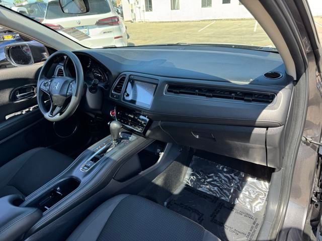 2022 Honda HR-V EX photo 19