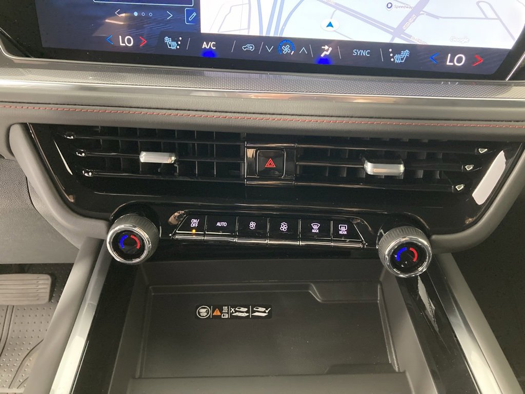2026 Chevrolet Suburban RST photo 8