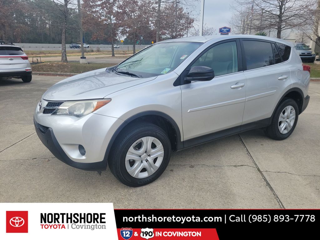2013 Toyota RAV4 LE's photo
