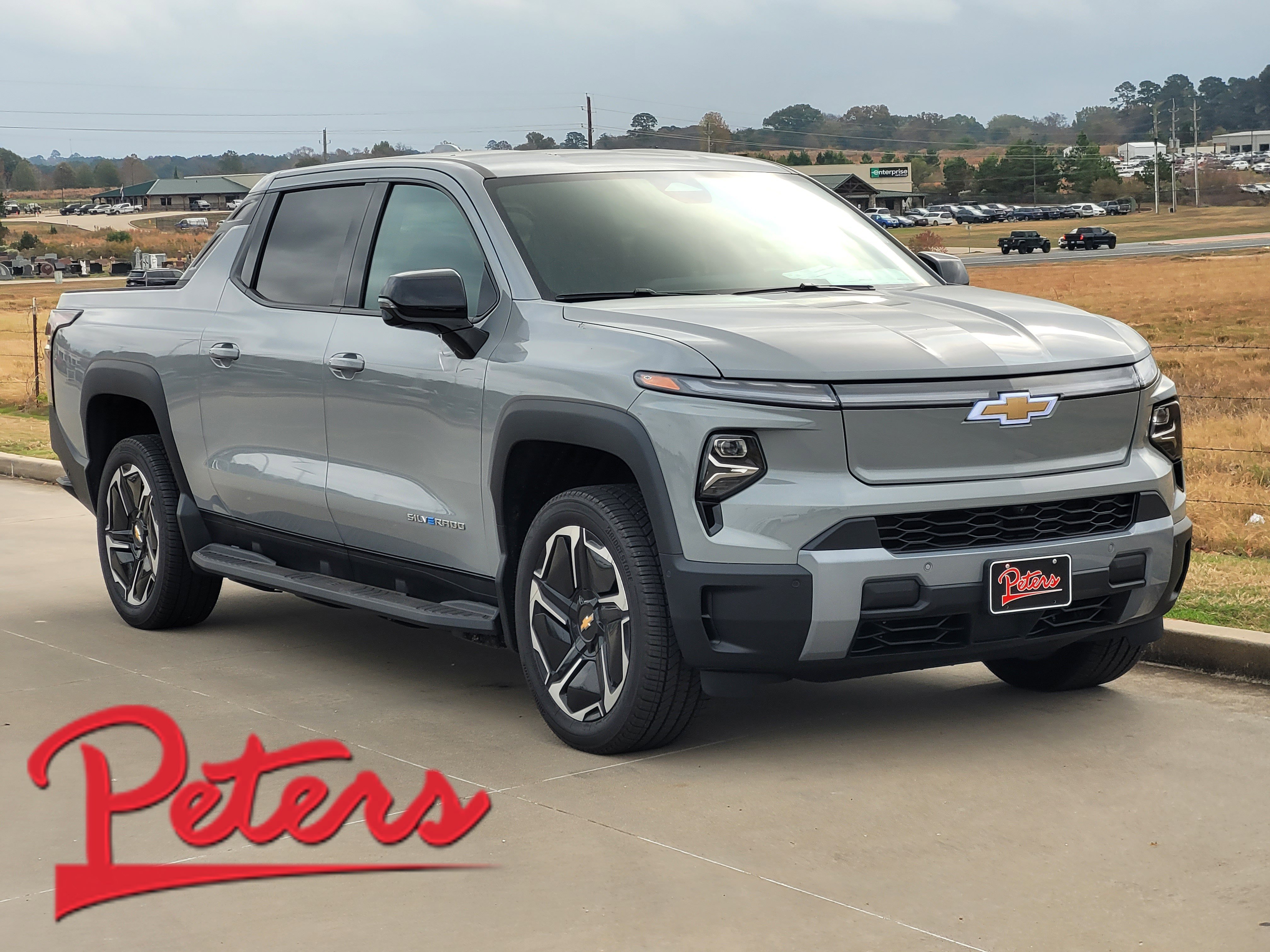 2026 Chevrolet Silverado EV LT's photo