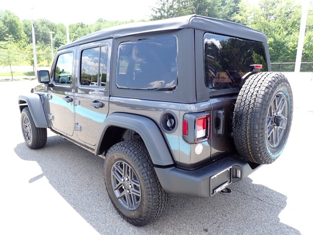 2025 Jeep Wrangler Sport S photo 3