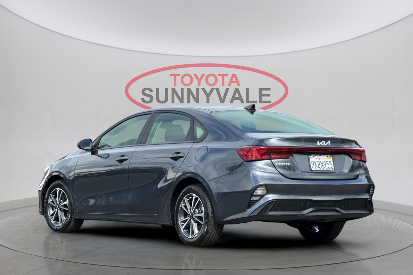 2022 Kia Forte FE LXS photo 6