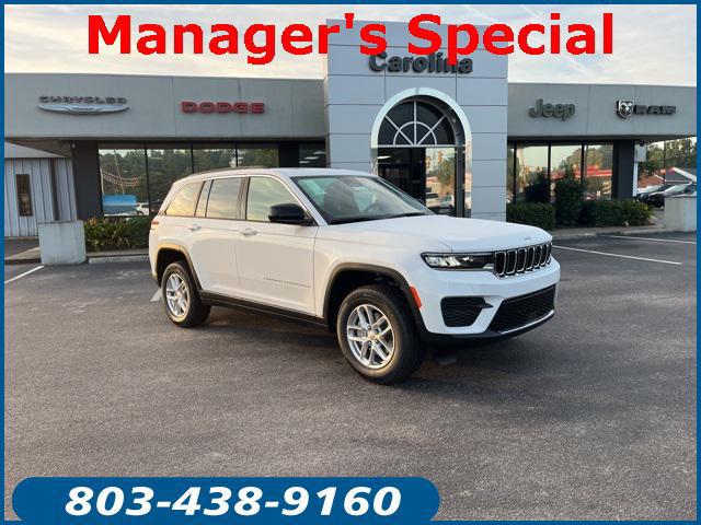 2025 Jeep Grand Cherokee Laredo's photo