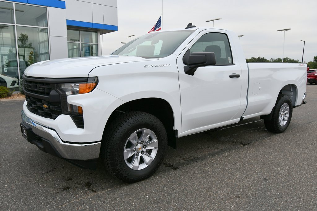 2026 Chevrolet Silverado 1500 Work Truck photo 2