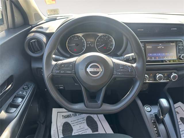 2024 Nissan Kicks S photo 12