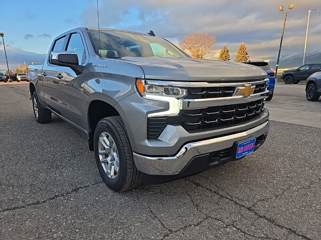 2026 Chevrolet Silverado 1500 LT's photo