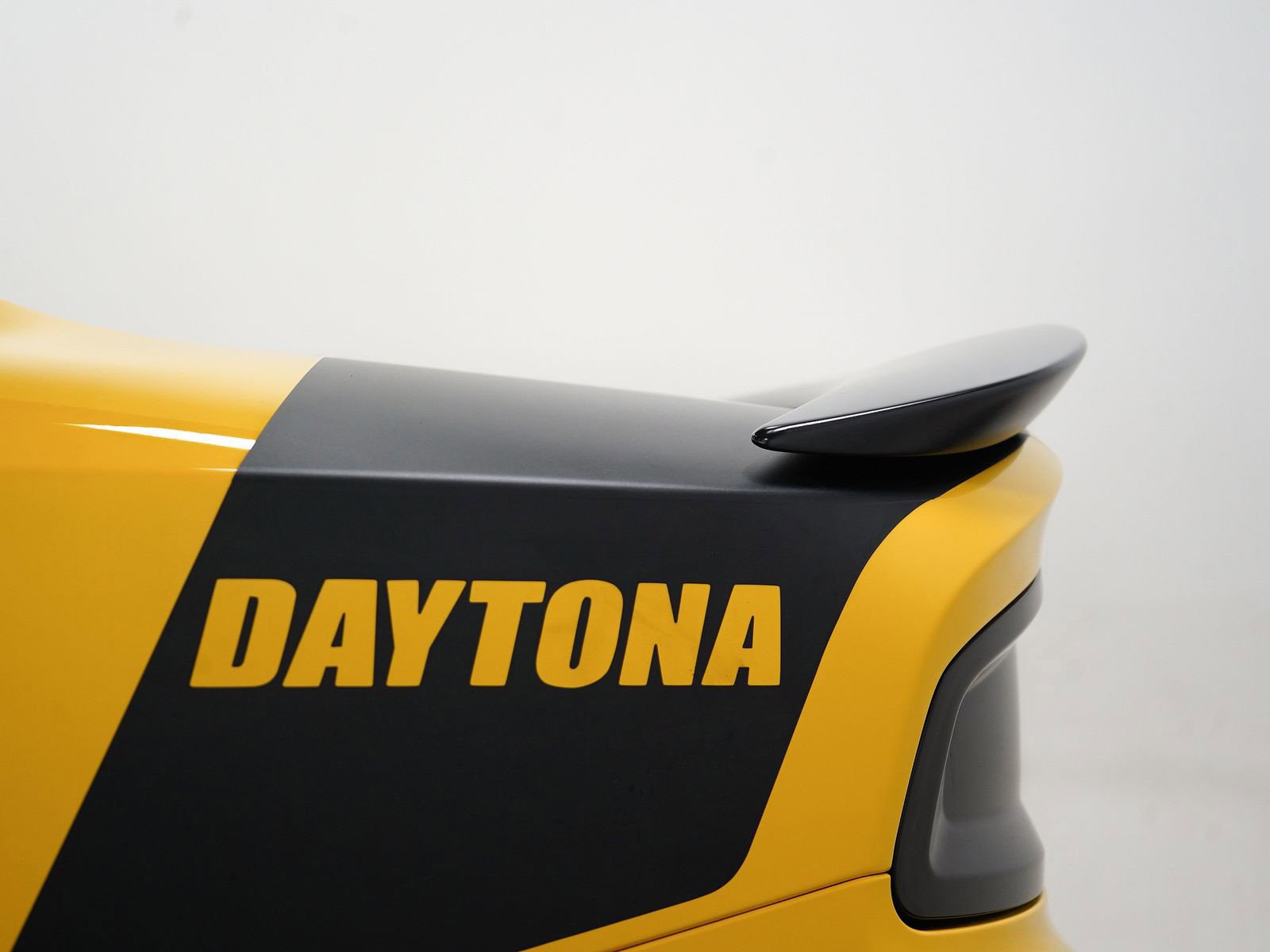Used 2017 Dodge Charger Daytona with VIN 2C3CDXGJ0HH569578 for sale in Hopkins, Minnesota