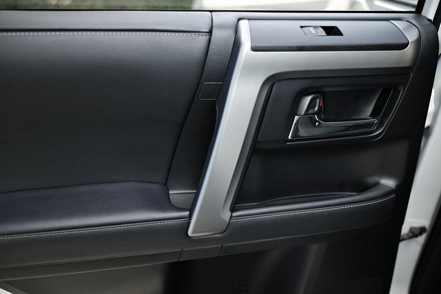 2024 Toyota 4Runner SR5 Premium photo 22