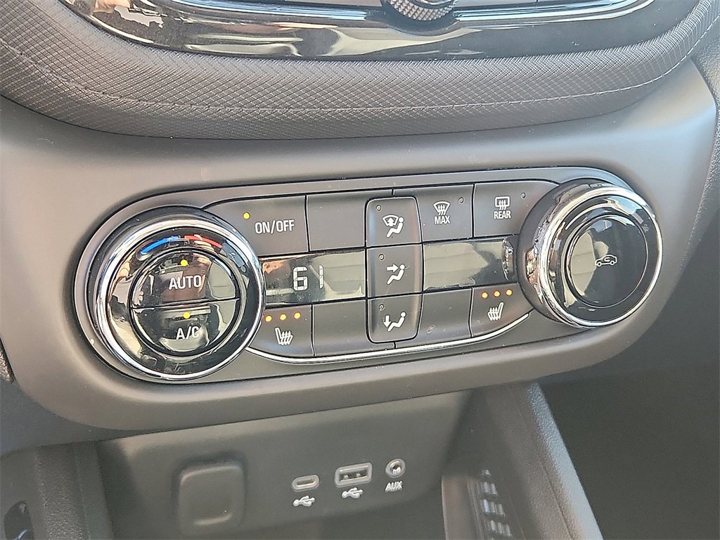 2021 Chevrolet Trailblazer LT photo 14