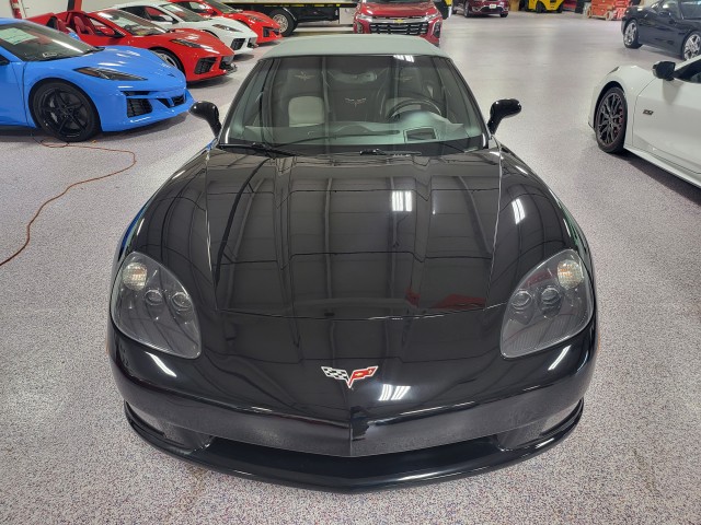 2008 Chevrolet Corvette 3LT photo 22