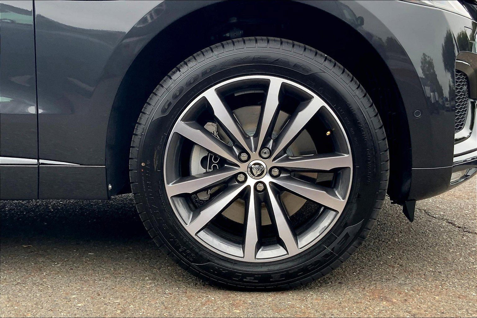 2026 Jaguar F-PACE P250 R-Dynamic S photo 12
