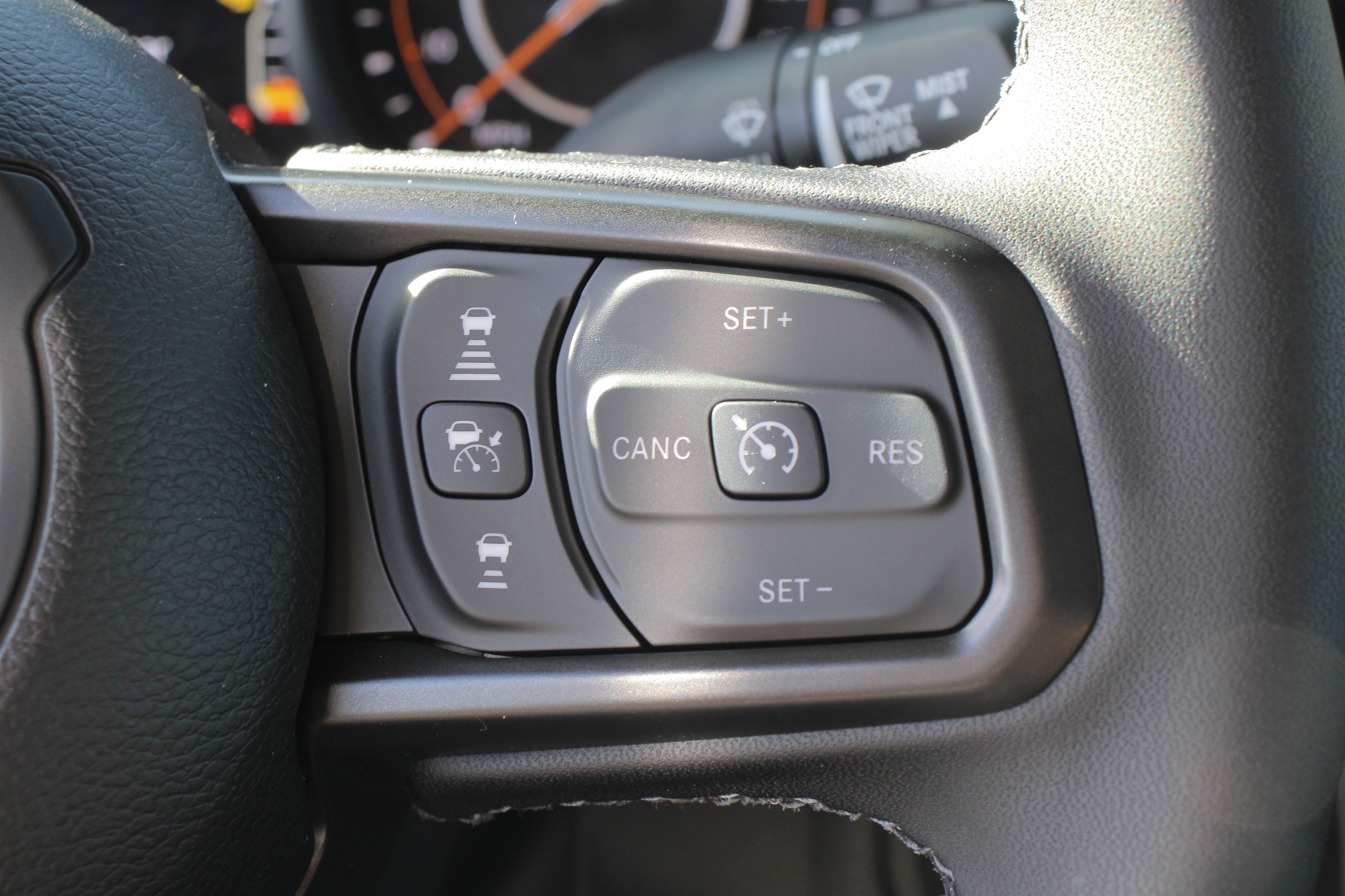 2026 Jeep Gladiator Willys photo 4