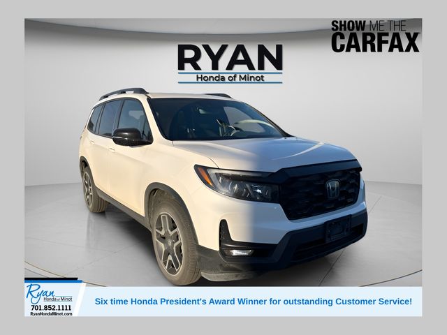 2023 Honda Passport Elite's photo