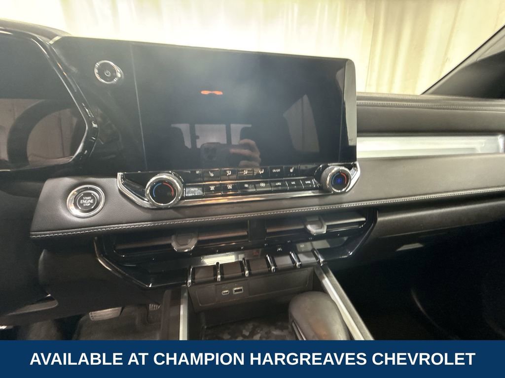 2023 Chevrolet Colorado LT photo 6