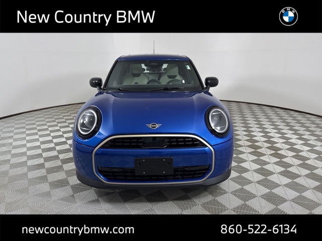 2025 Mini Cooper 4 Door Hardtop Signature photo 2