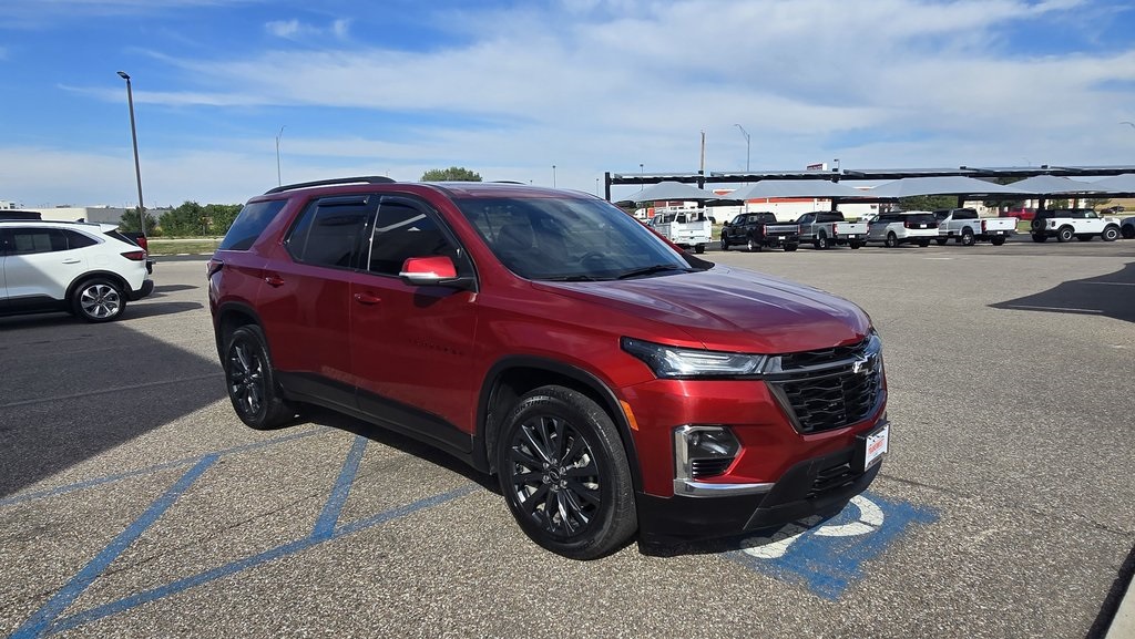 2023 Chevrolet Traverse RS photo 4