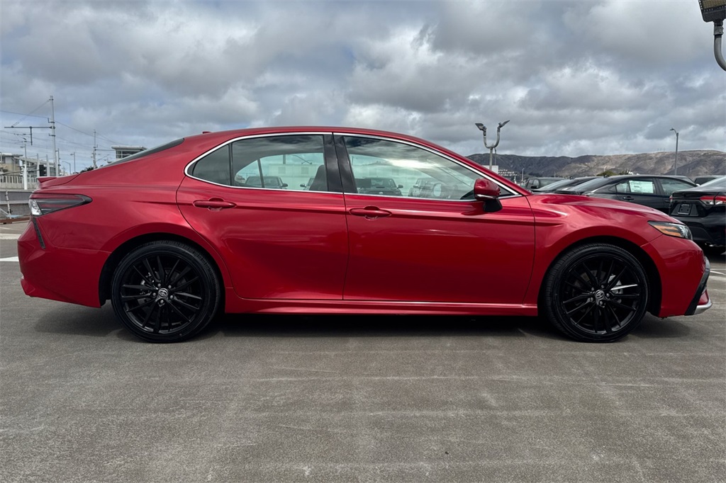 2023 Toyota Camry XSE photo 3