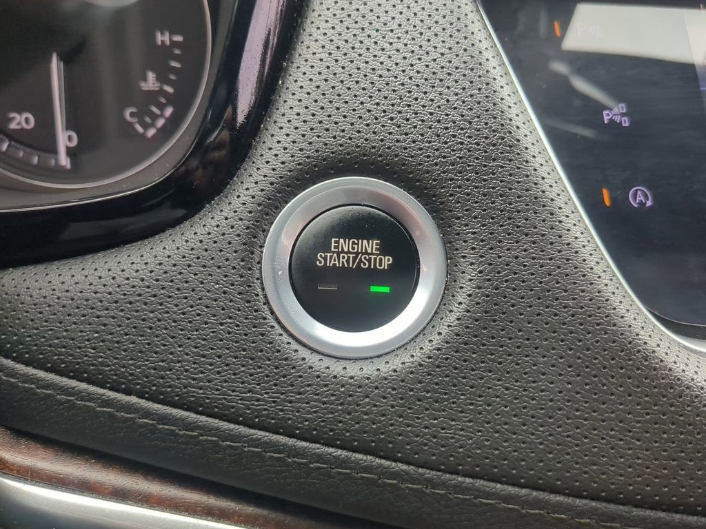 2021 Cadillac XT5 Premium Luxury photo 29