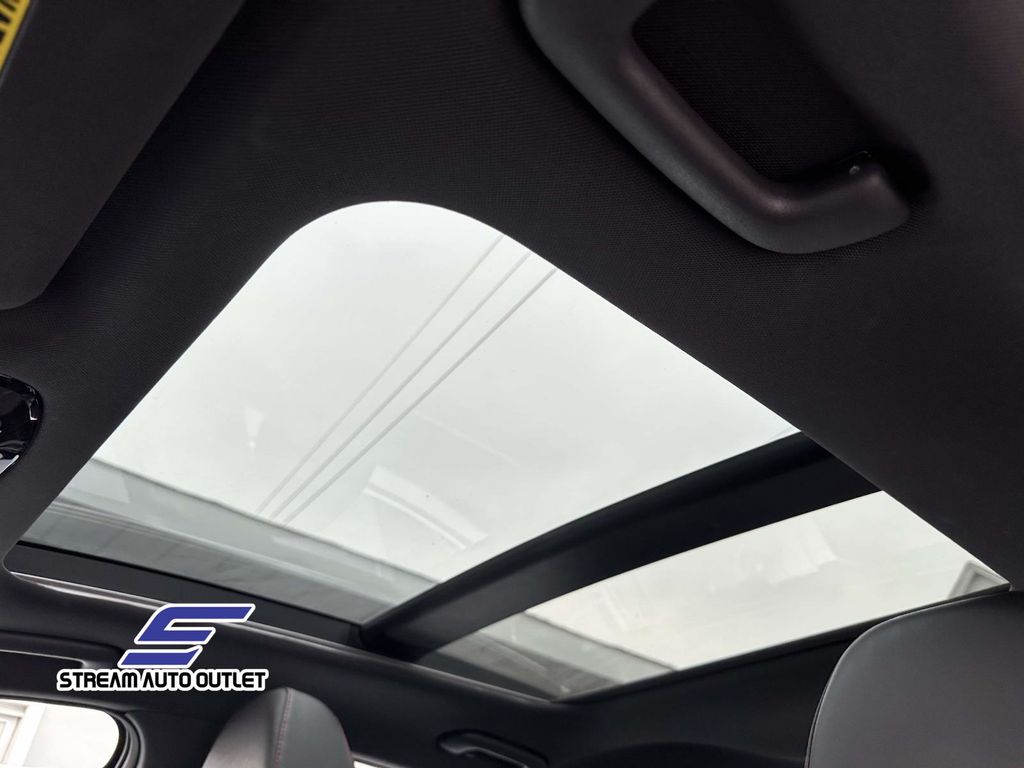 2022 Hyundai Sonata SEL Plus photo 17