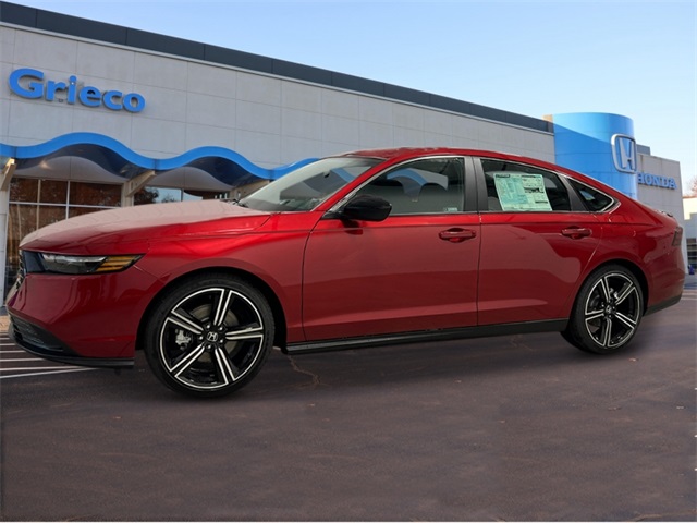 2025 Honda Accord Hybrid Sport photo 2