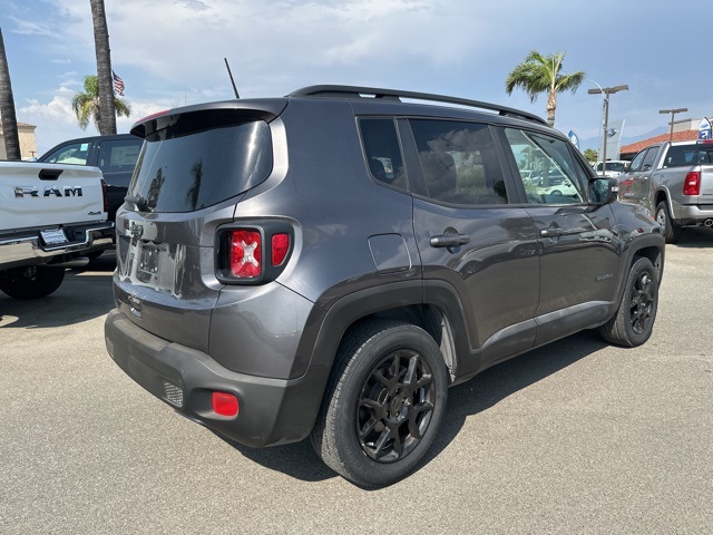 2019 Jeep Renegade Latitude photo 7