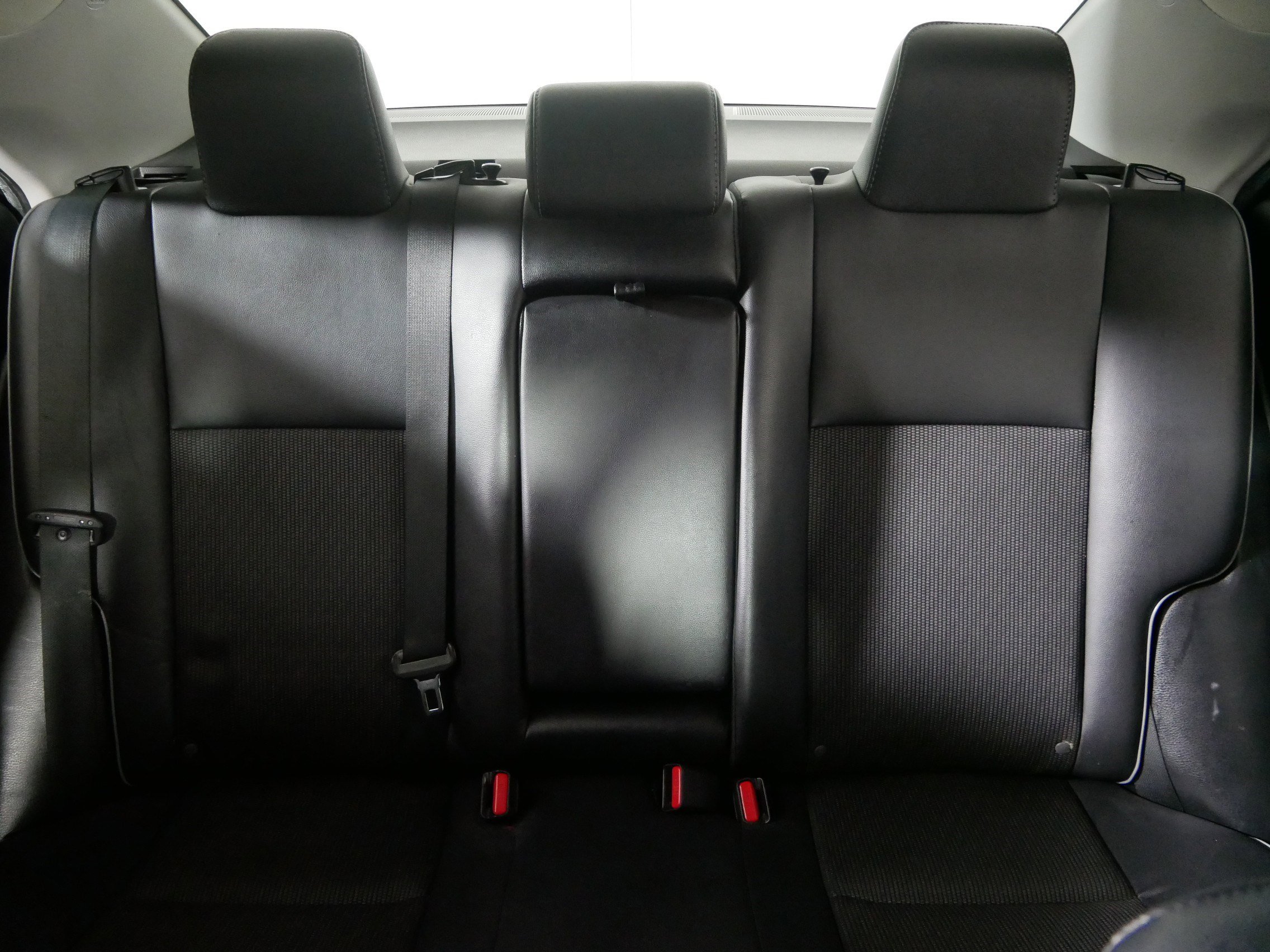 2016 Toyota Corolla S photo 13