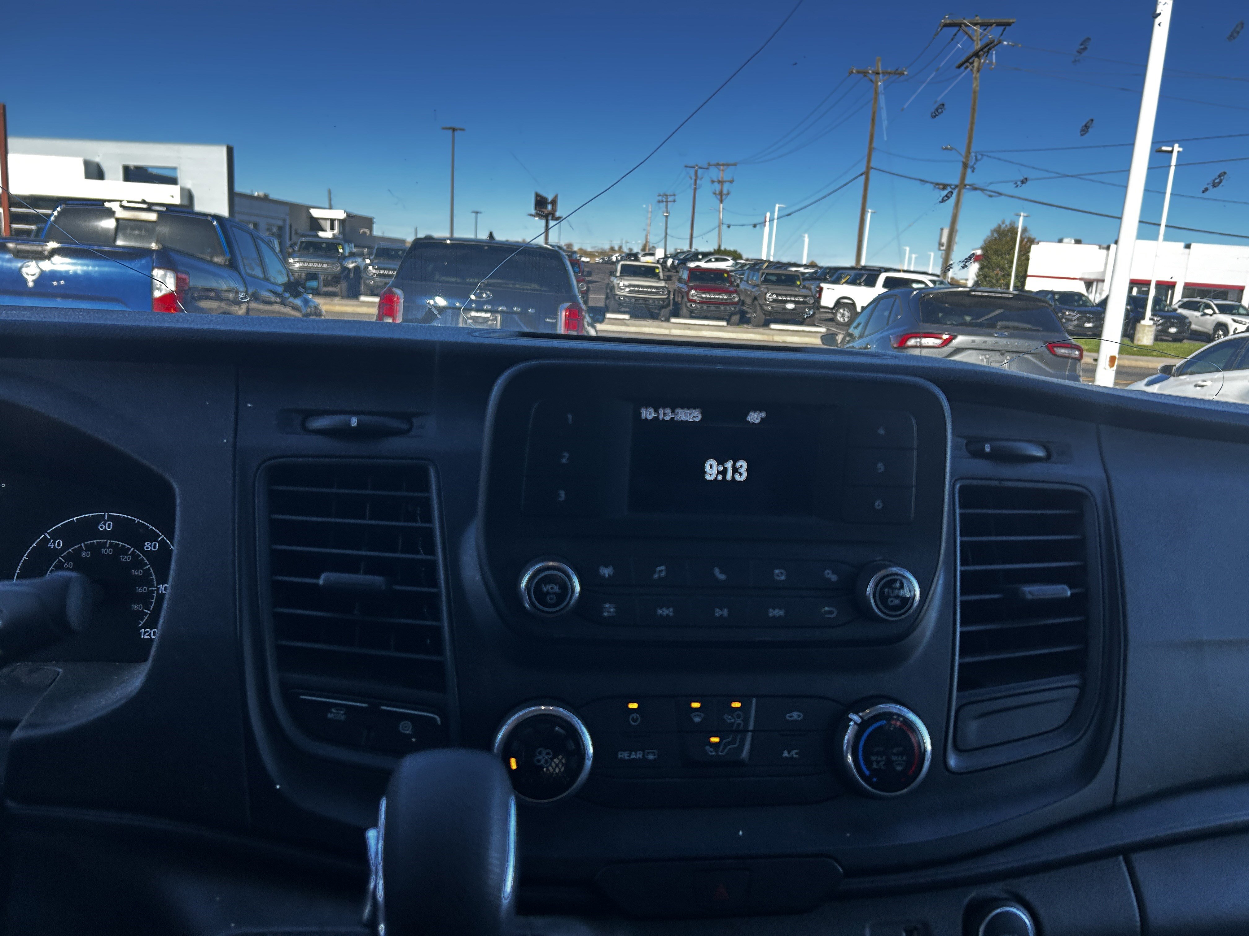 2022 Ford Transit Cargo Van photo 2