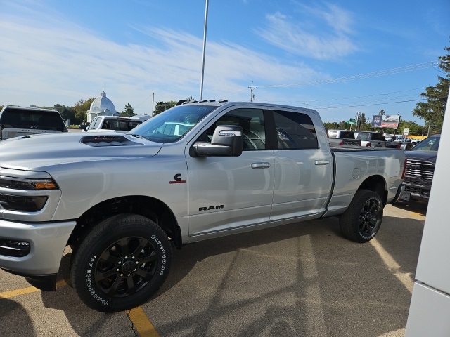 2026 Ram 2500 Laramie photo 2