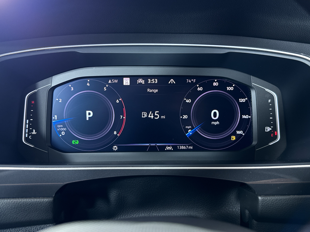 2024 Volkswagen Tiguan SEL R-Line Black photo 5