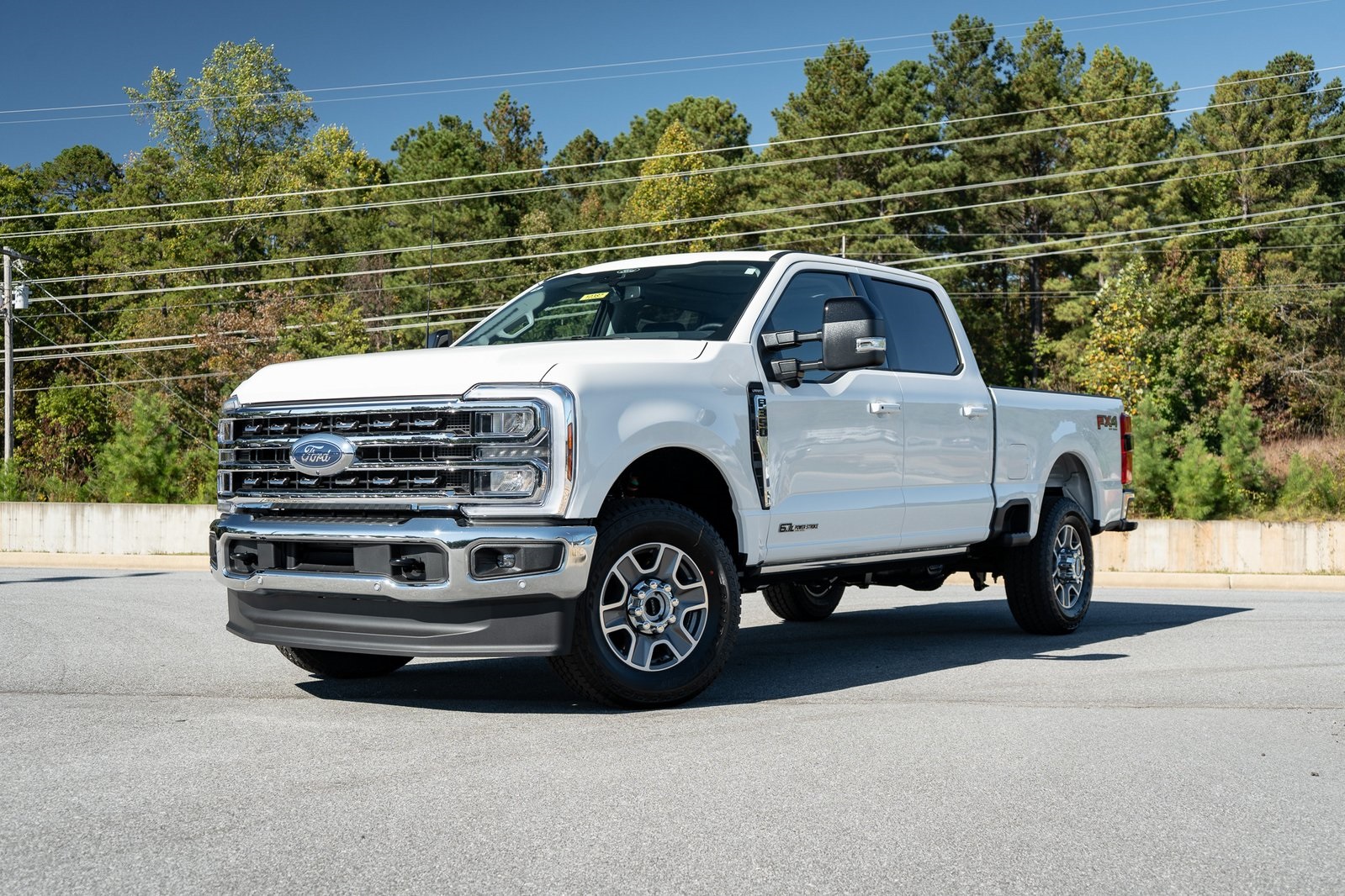 2026 Ford F-350 Super Duty Lariat's photo