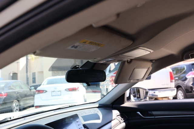 2020 Honda Accord LX photo 11