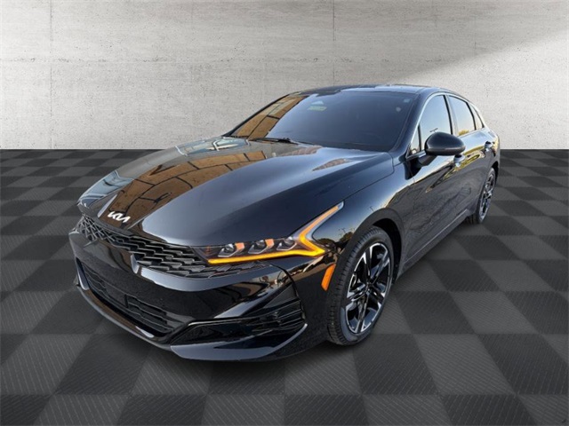 2023 Kia K5 GT-Line photo 3