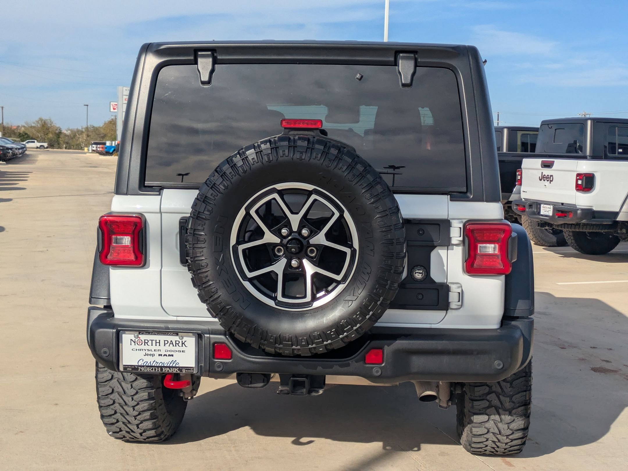 2024 Jeep Wrangler Rubicon photo 3