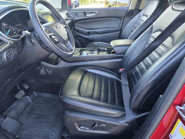 2019 Ford Edge SEL photo 9