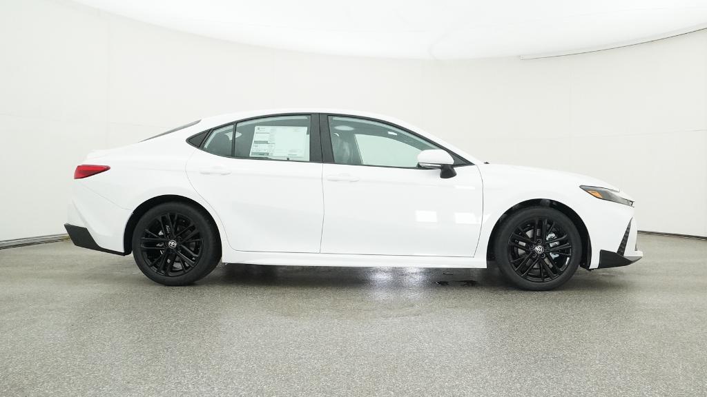 2026 Toyota Camry SE photo 26