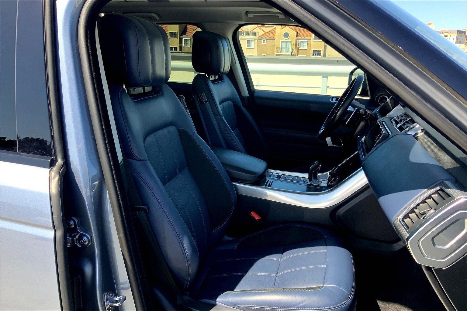 2021 Land Rover Range Rover Sport HSE Dynamic photo 4