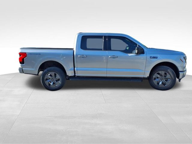 2025 Ford F-150 Lightning photo 7