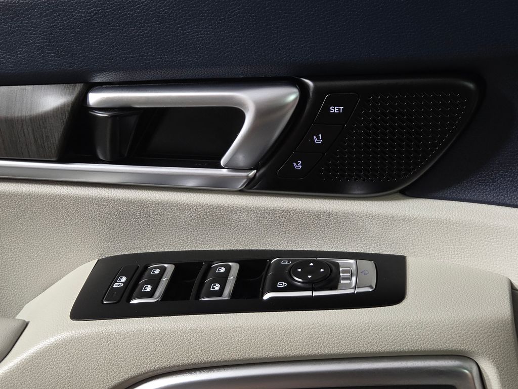 2023 Kia Telluride SX photo 24