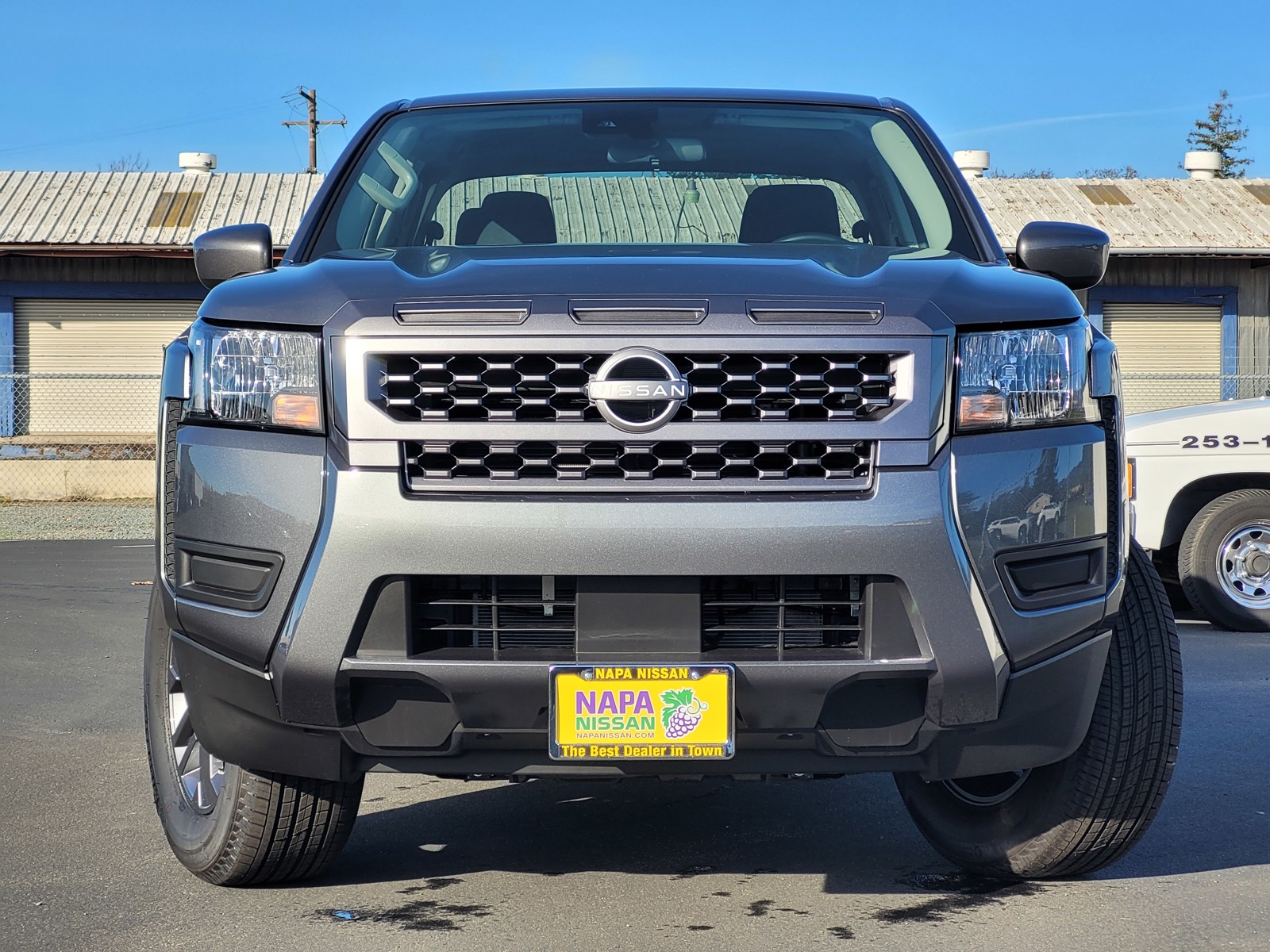 2025 Nissan Frontier SV photo 2