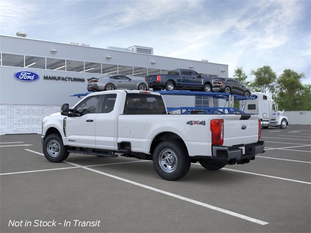 2025 Ford F-350 photo 4