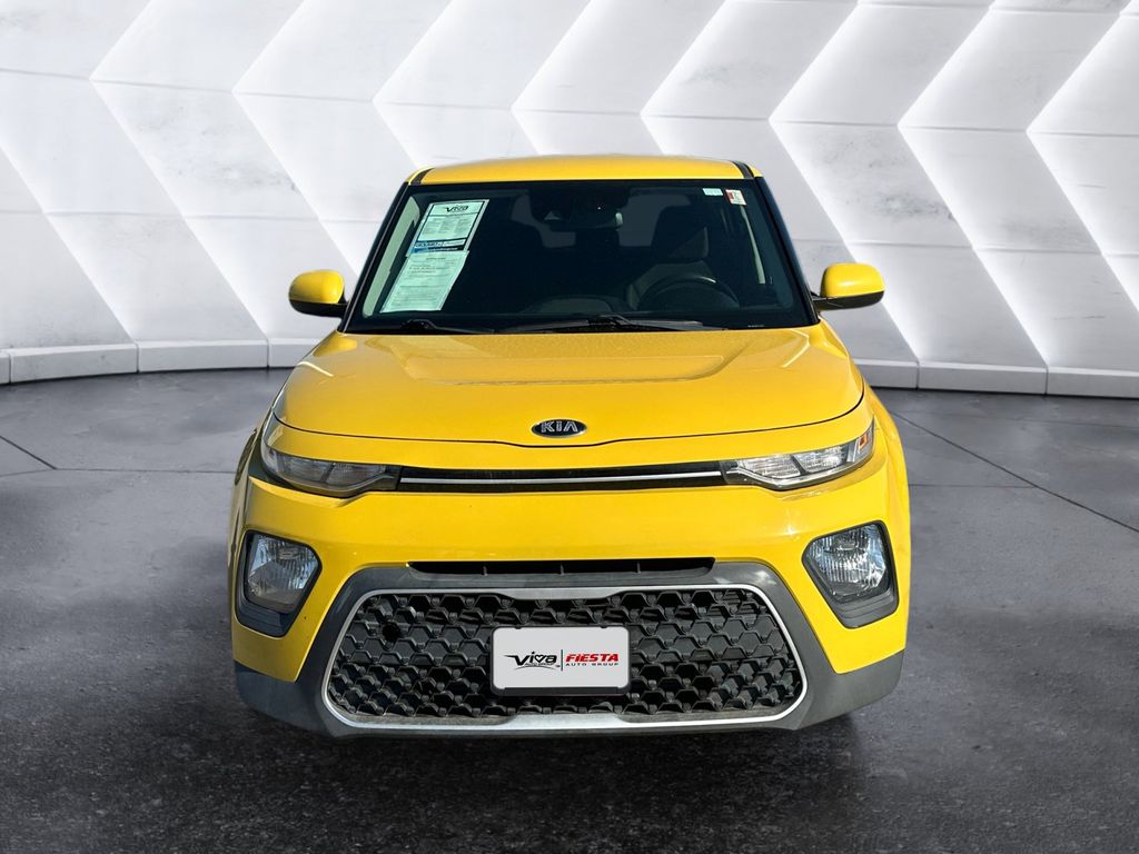 2020 Kia Soul S photo 2