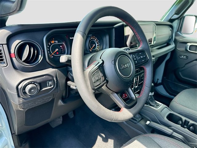 2024 Jeep Wrangler Rubicon photo 9