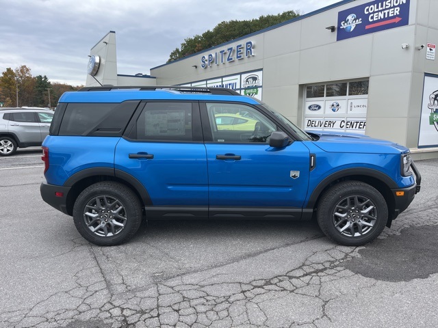 2025 Ford Bronco Sport Big Bend photo 2