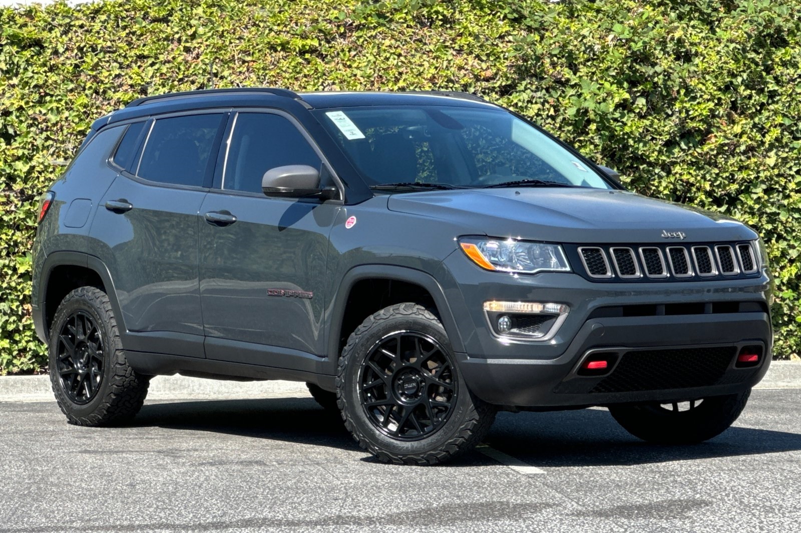 Used 2018 Jeep Compass Trailhawk with VIN 3C4NJDDB4JT230716 for sale in Gilroy, CA