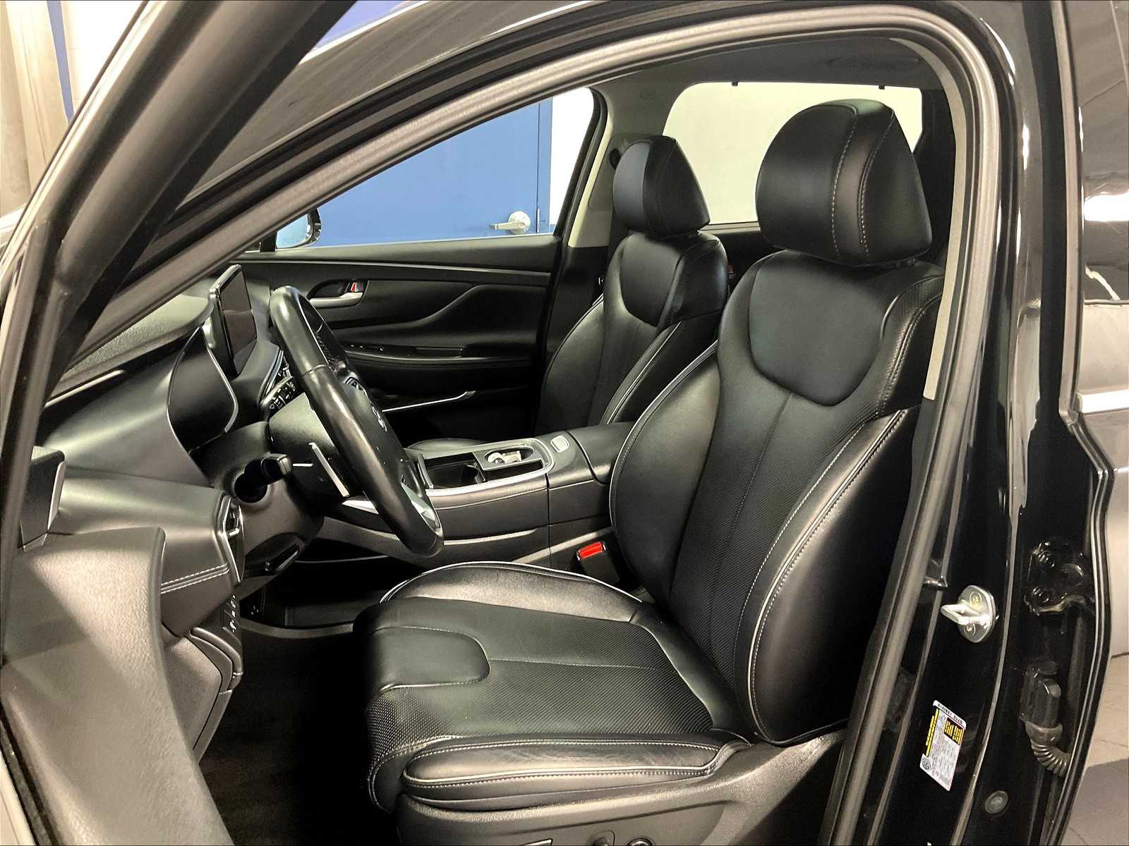 2023 Hyundai Santa Fe Limited photo 9