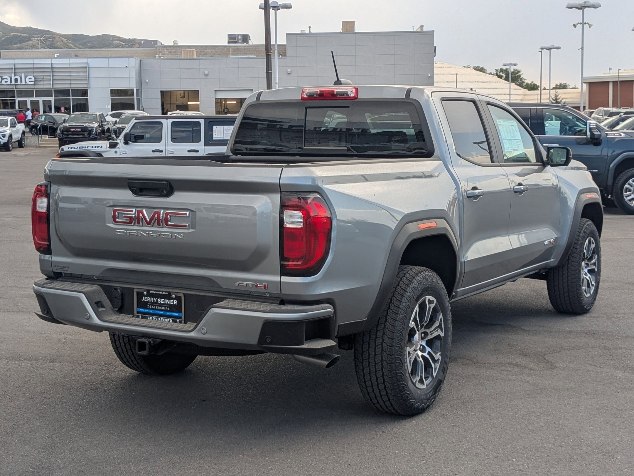 2025 Gmc Canyon AT4 photo 5