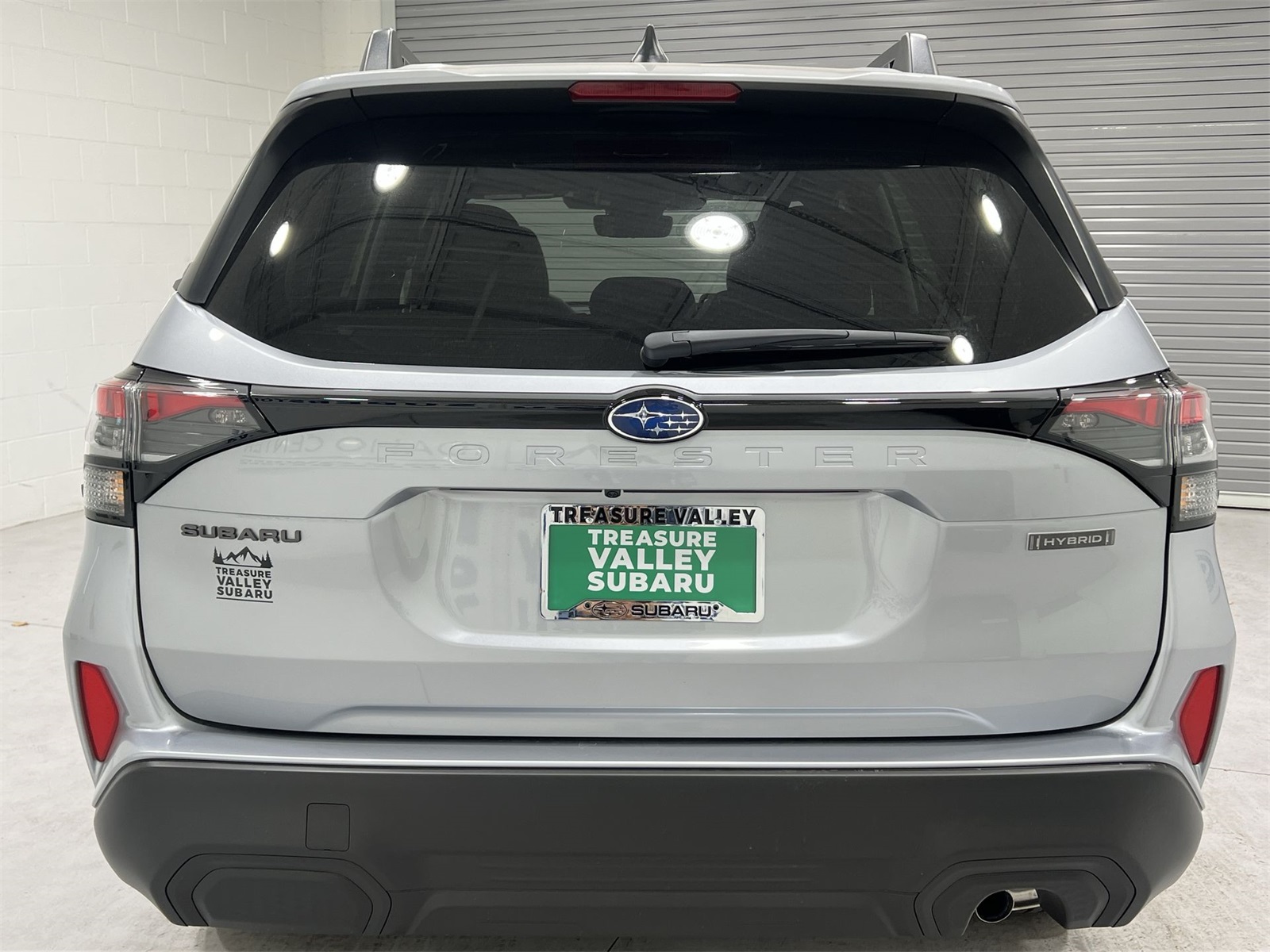 2025 Subaru Forester Premium photo 6
