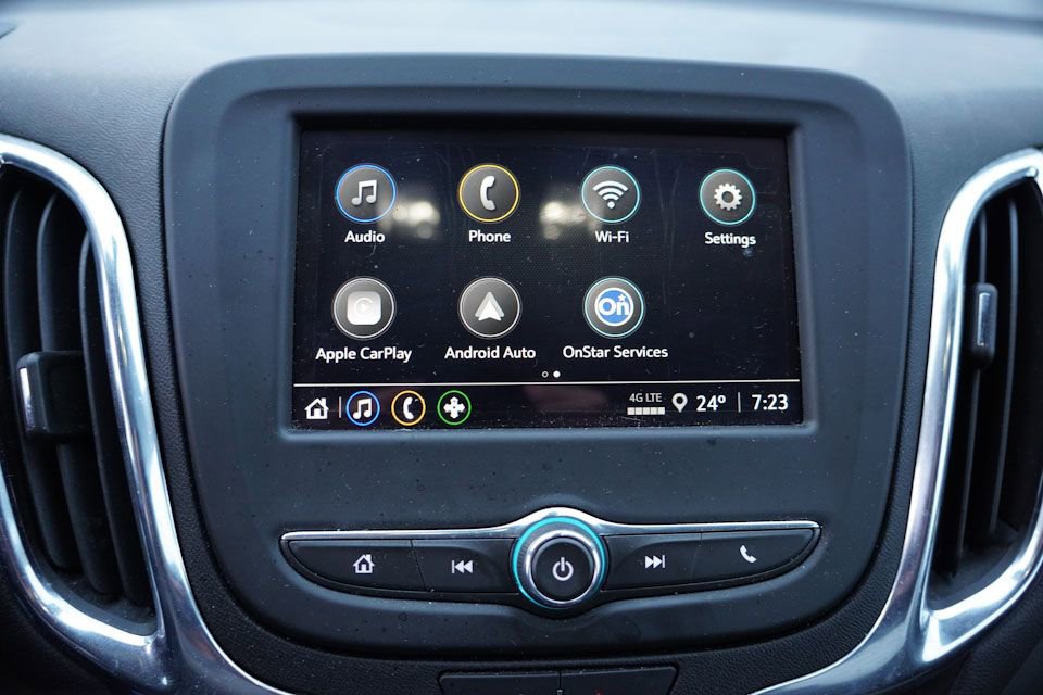 2023 Chevrolet Equinox LT photo 4