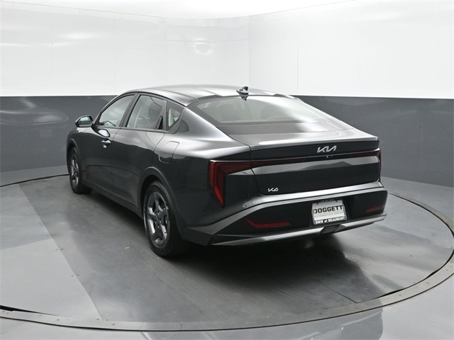 2025 Kia K4 LXS photo 4