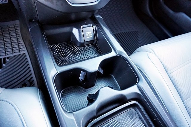 Used 2018 Black Honda Touring image 30